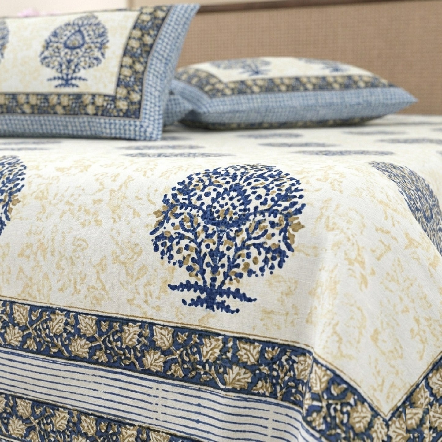 King Size 100% Cotton Double Bedsheet with 2 Pillow Covers